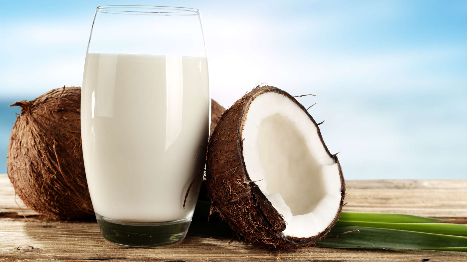 Benefícios do leite de coco para a saúde e como usar
